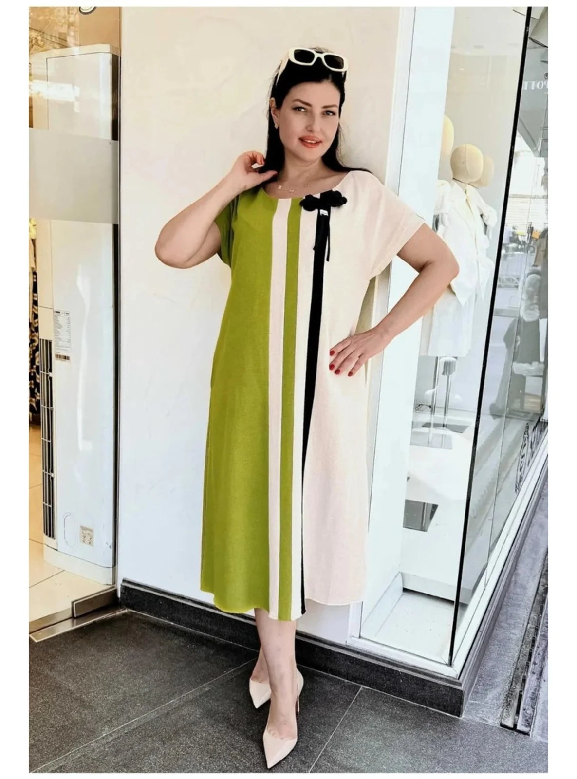 فستان أخضر مريح بمقاسات واسعة للمرأة العصرية  - AYAM